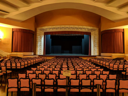 The haunted theatre